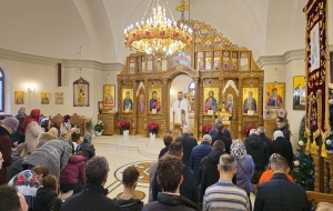 Lumina Sărbătorilor la Voghera: Serbarea Copiilor sub Cupola Credinței