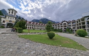 Tabăra organizată la Mănăstirea Caraiman